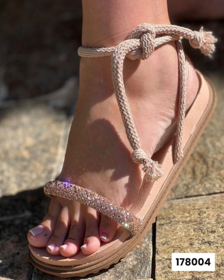 Papete Daiane + TNT Amarração