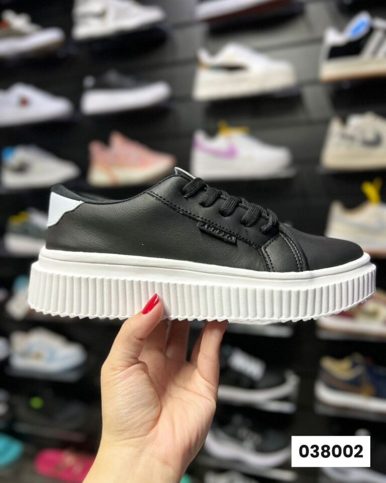 Arezzo Casual Preto Plataforma