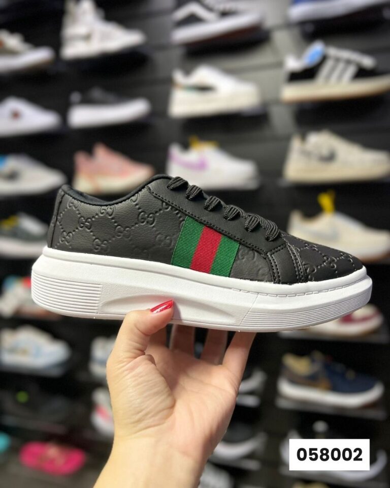 Gucci Casual Preto