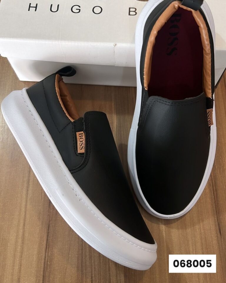Hugo Boss Mule Iate Preto