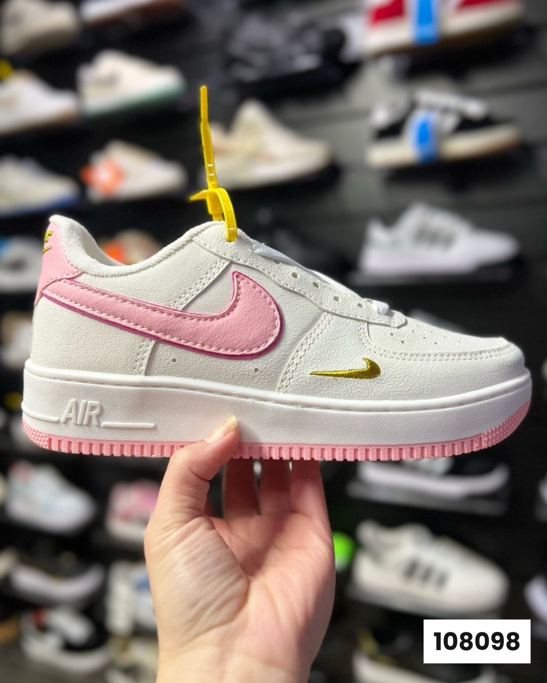 Nike Air Force Logan Branco e Rosa BB