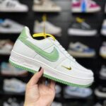 Nike Air Force Logan Verde