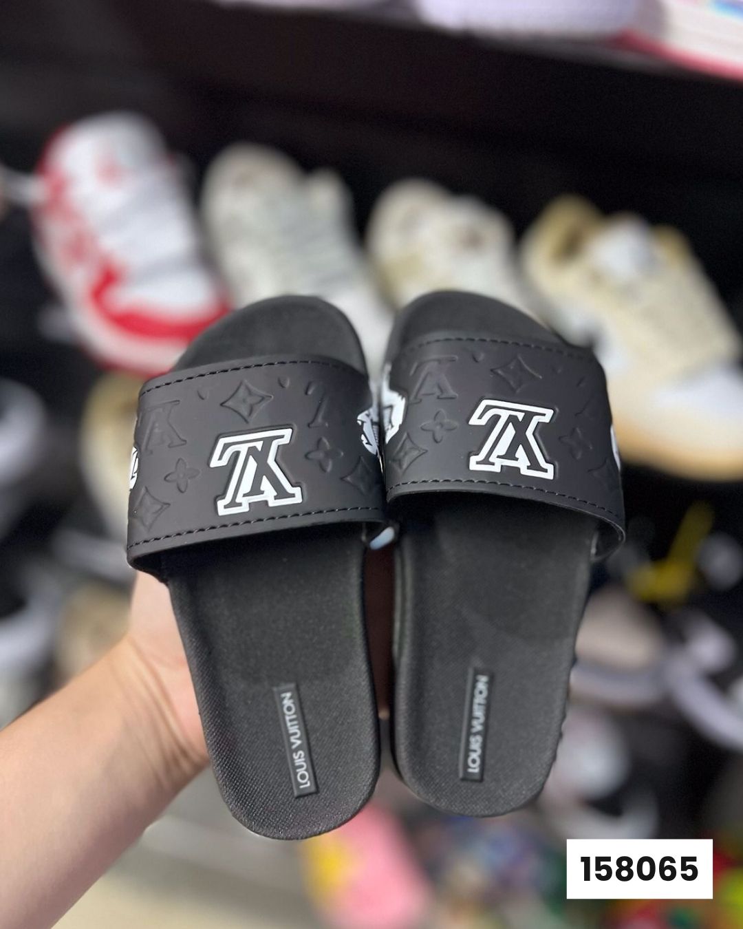 Chinelo Slide Louis Vuitton